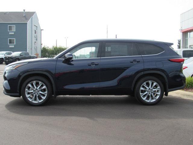 used 2022 Toyota Highlander car, priced at $40,000