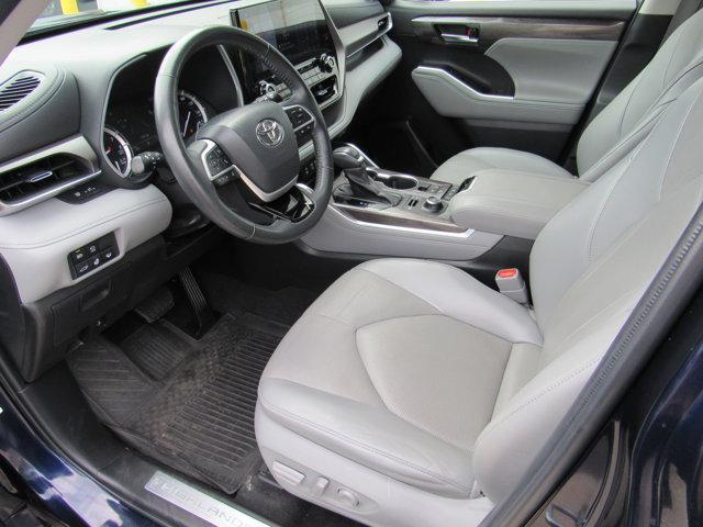 used 2022 Toyota Highlander car, priced at $40,000
