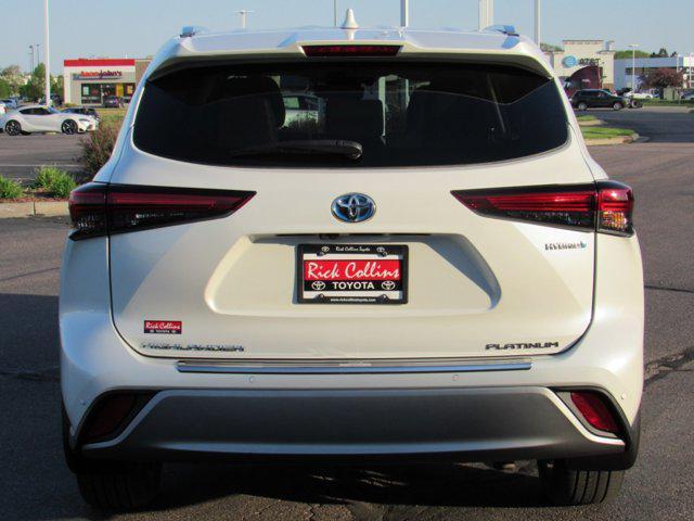 used 2021 Toyota Highlander Hybrid car, priced at $40,000
