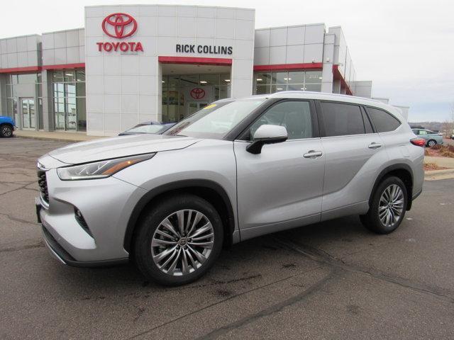 used 2021 Toyota Highlander car, priced at $42,000