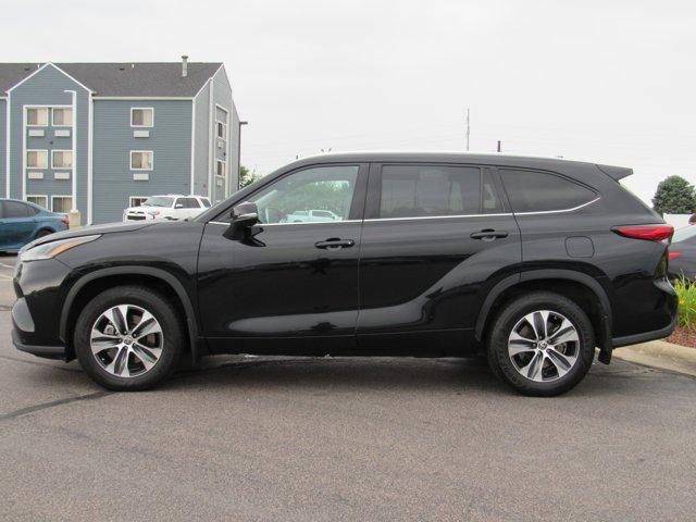 used 2021 Toyota Highlander car, priced at $30,000