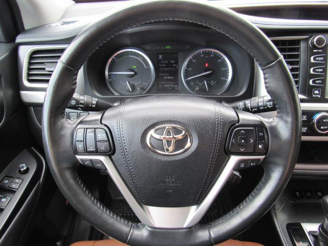 used 2019 Toyota Highlander Hybrid car, priced at $29,000