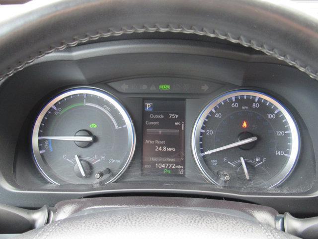 used 2019 Toyota Highlander Hybrid car, priced at $29,000