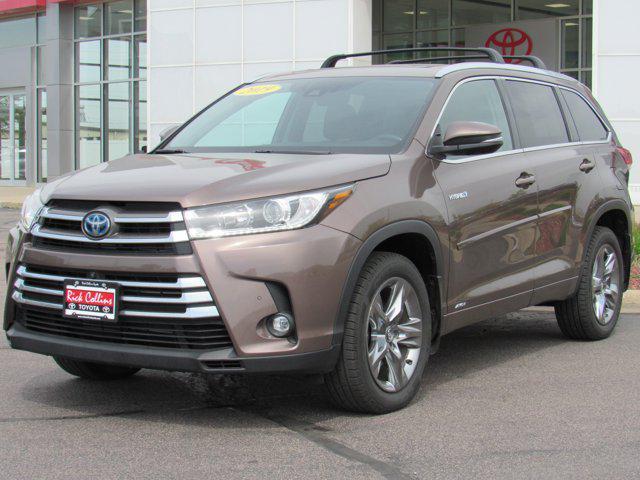 used 2019 Toyota Highlander Hybrid car, priced at $29,000