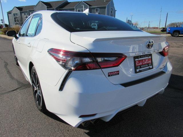 used 2022 Toyota Camry Hybrid car, priced at $27,500