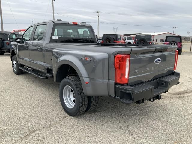 new 2025 Ford F-350 car, priced at $67,392