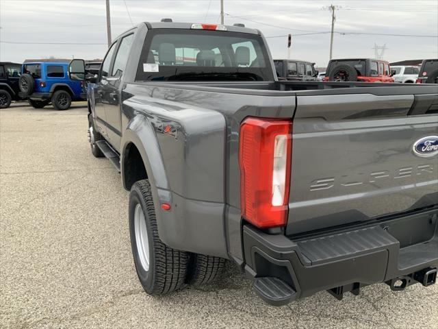 new 2025 Ford F-350 car, priced at $67,392