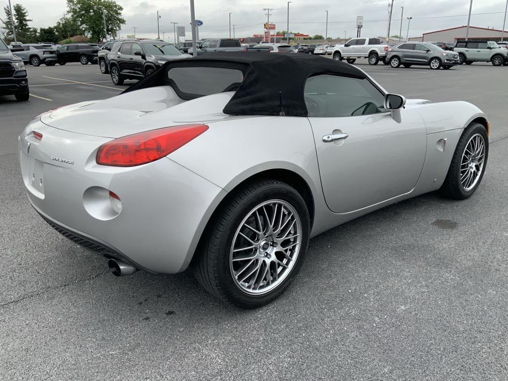 used 2006 Pontiac Solstice car, priced at $9,500