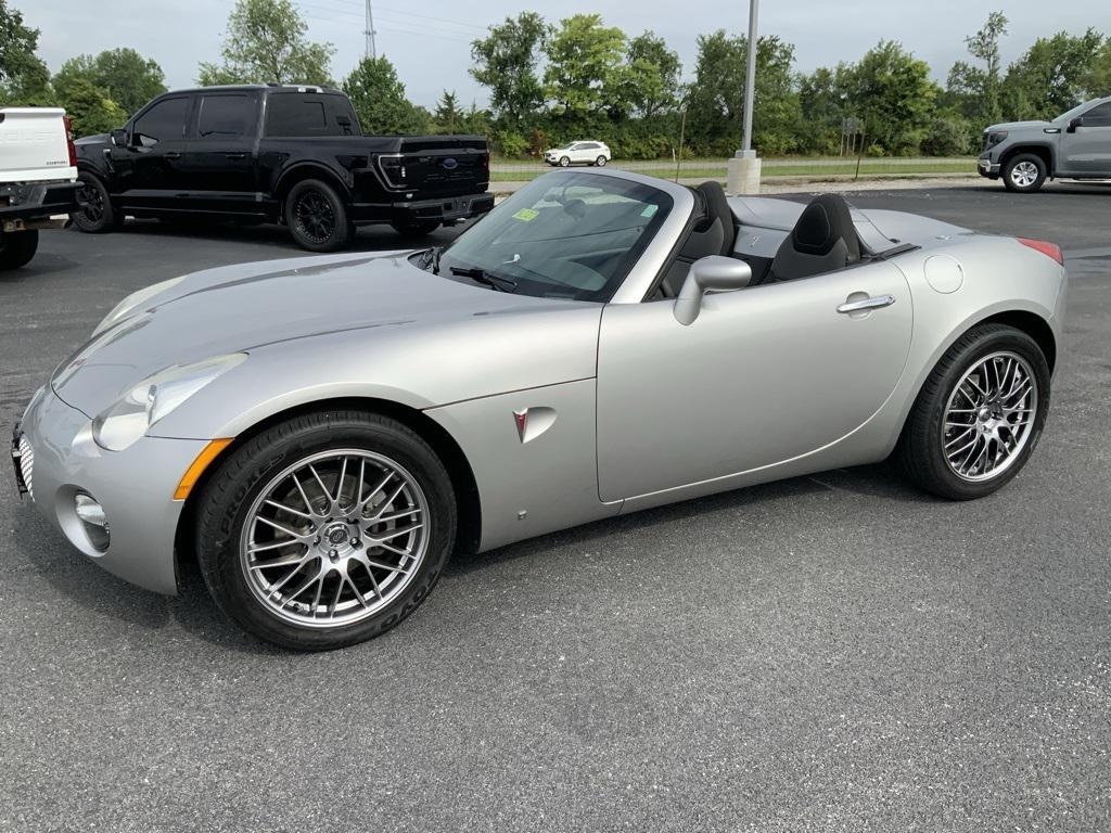 used 2006 Pontiac Solstice car, priced at $9,500