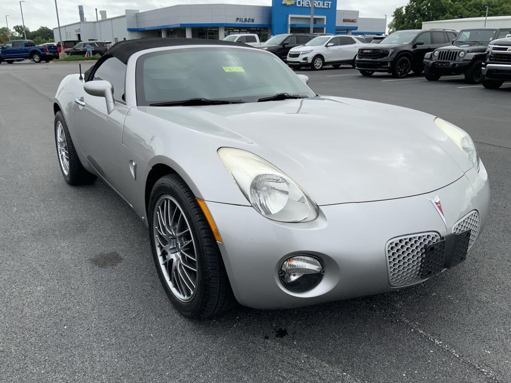 used 2006 Pontiac Solstice car, priced at $9,500