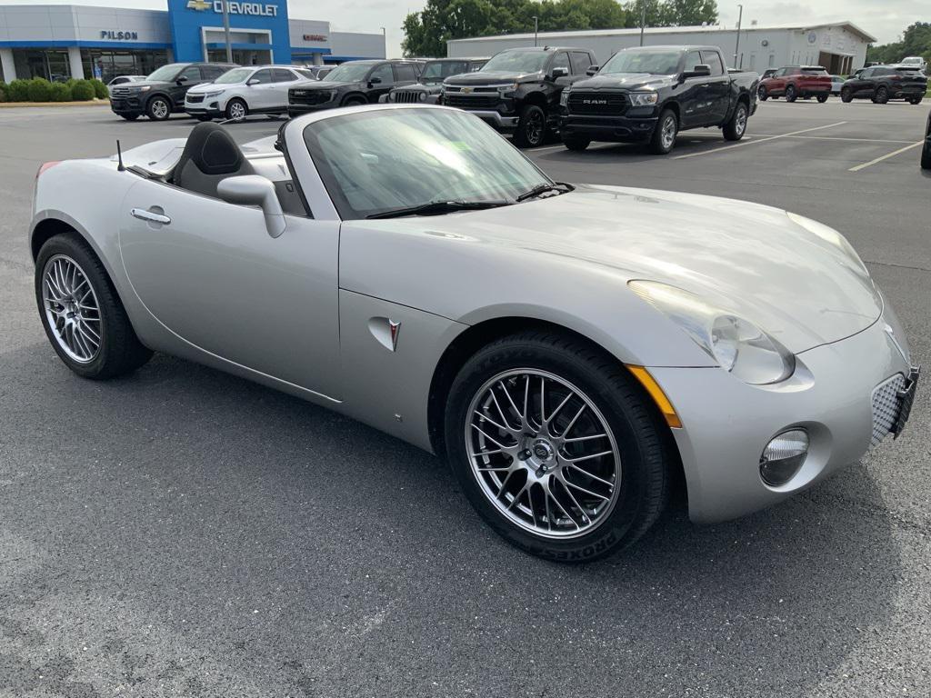 used 2006 Pontiac Solstice car, priced at $9,500