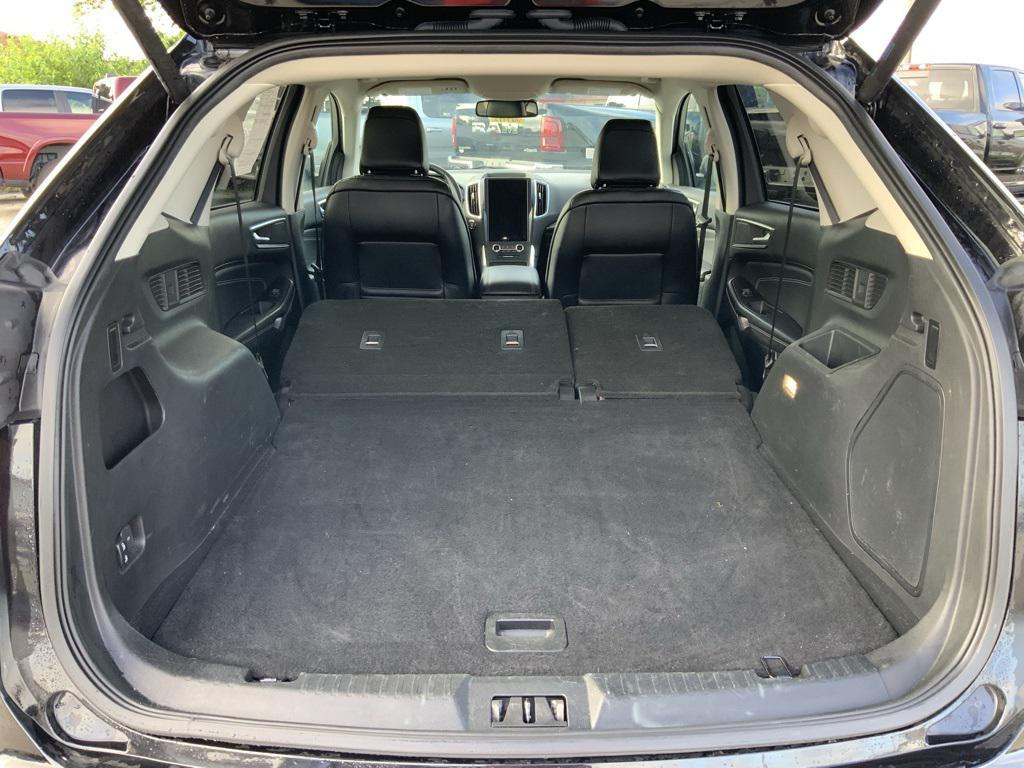 used 2024 Ford Edge car, priced at $29,500