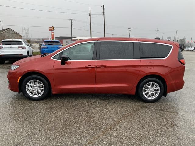 new 2025 Chrysler Pacifica car, priced at $41,980