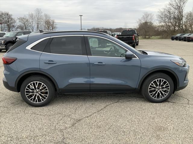 new 2025 Ford Escape car, priced at $43,475