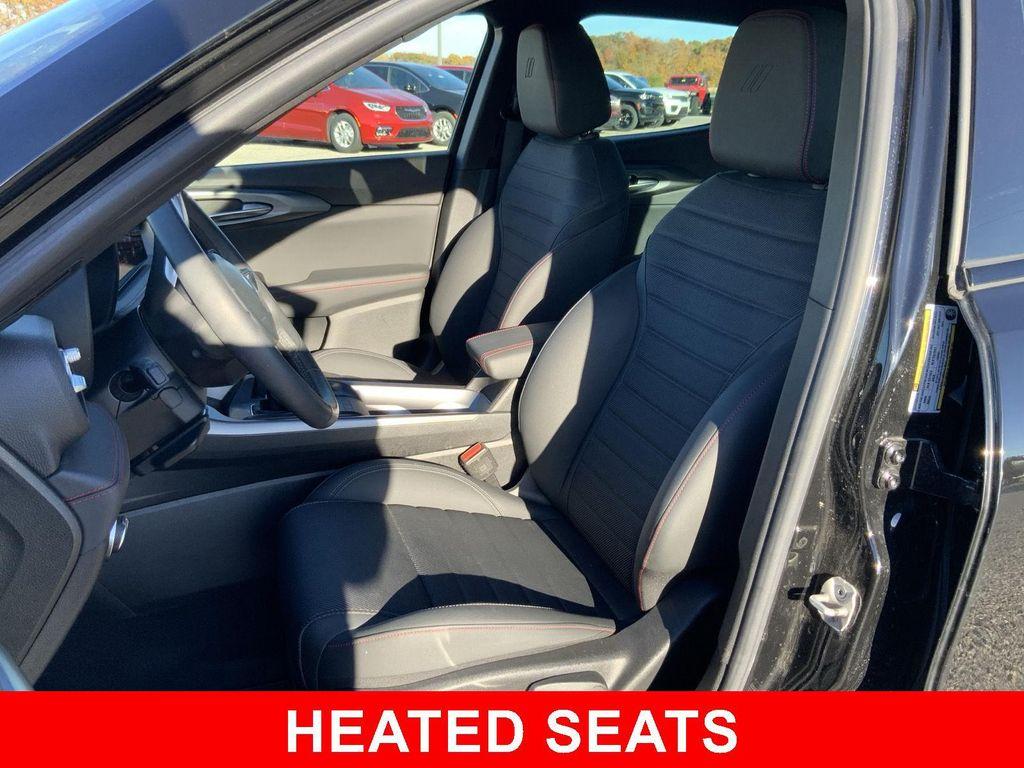 used 2023 Dodge Hornet car, priced at $22,000