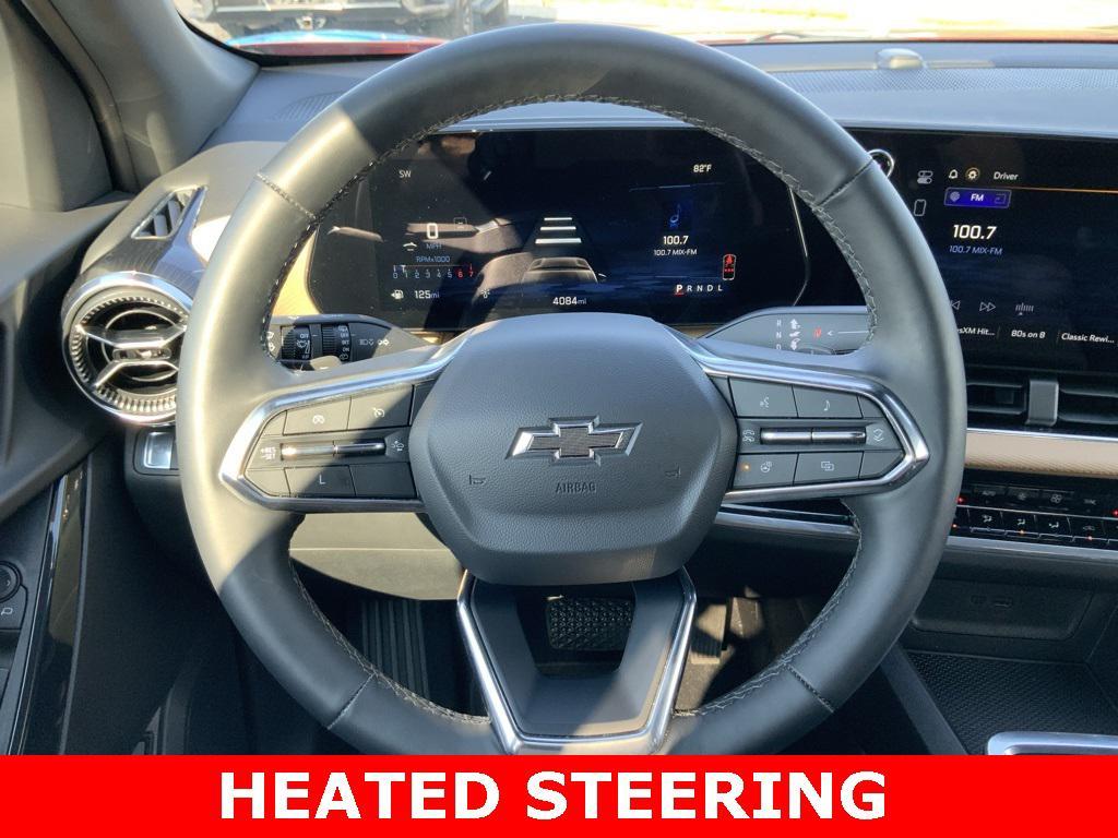 used 2025 Chevrolet Equinox car, priced at $33,000