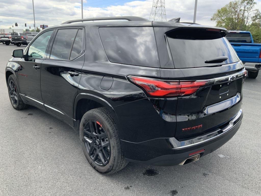used 2023 Chevrolet Traverse car, priced at $38,600