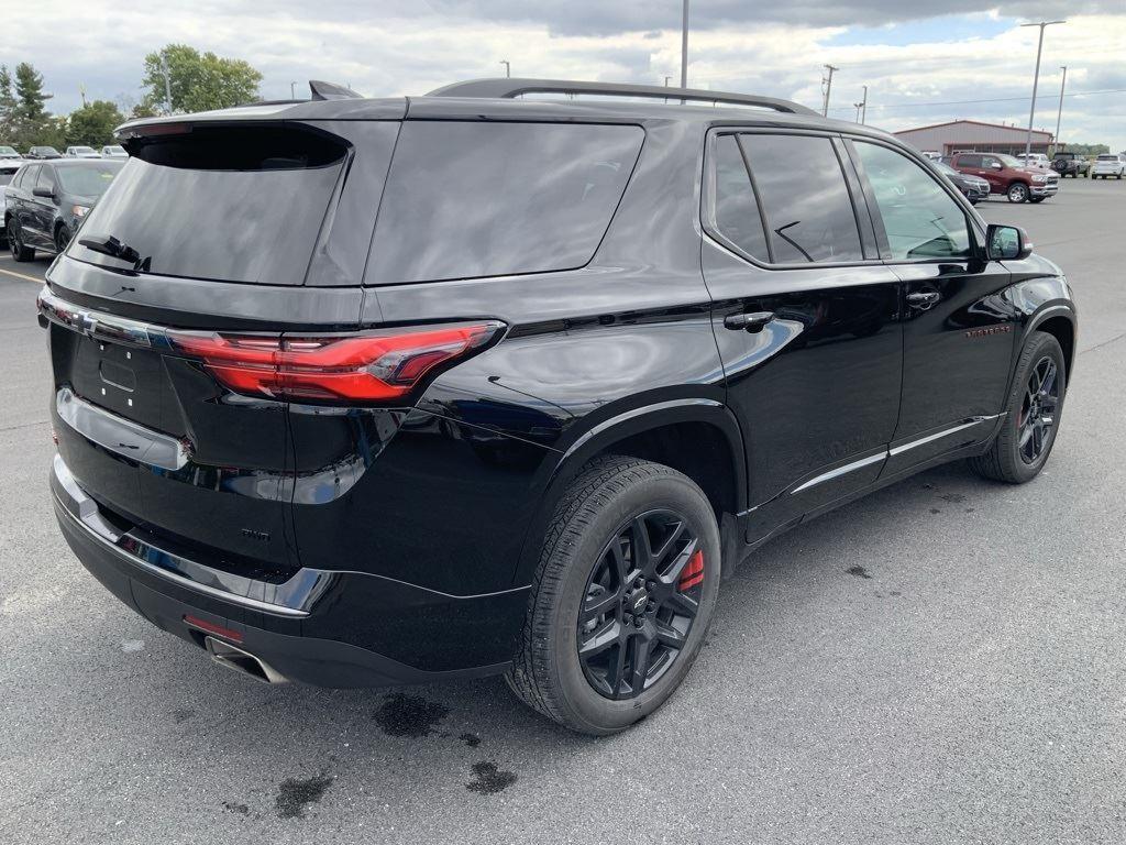used 2023 Chevrolet Traverse car, priced at $38,600
