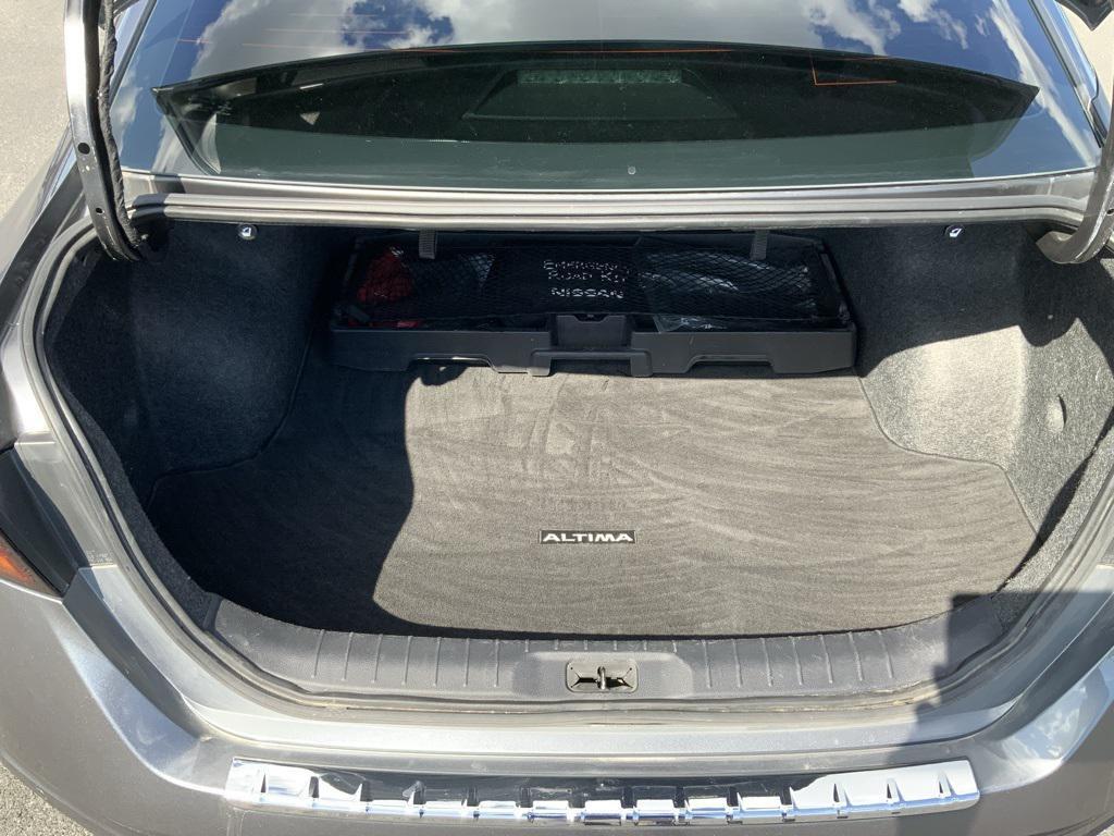 used 2022 Nissan Altima car, priced at $22,000