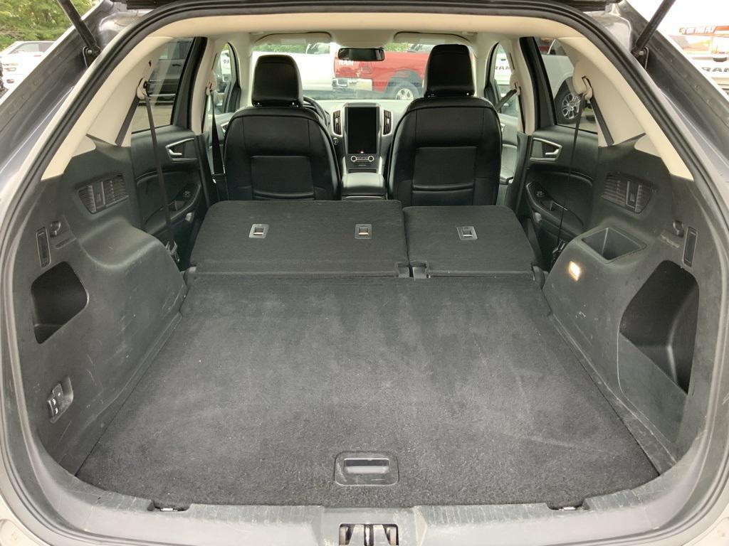 used 2024 Ford Edge car, priced at $24,000
