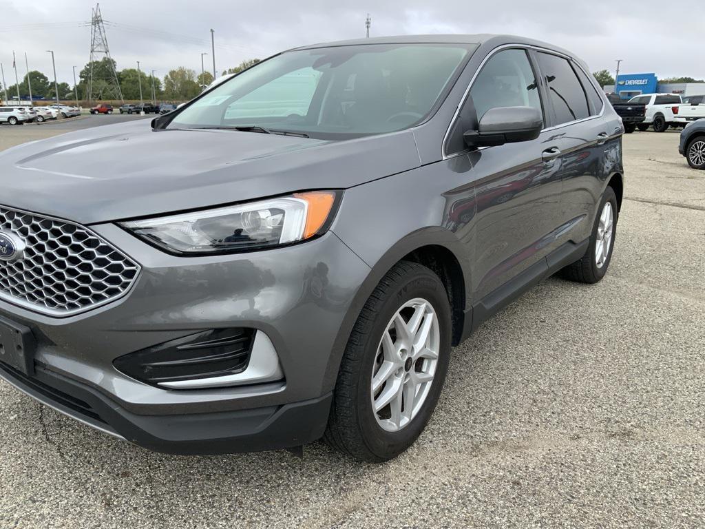 used 2024 Ford Edge car, priced at $24,000