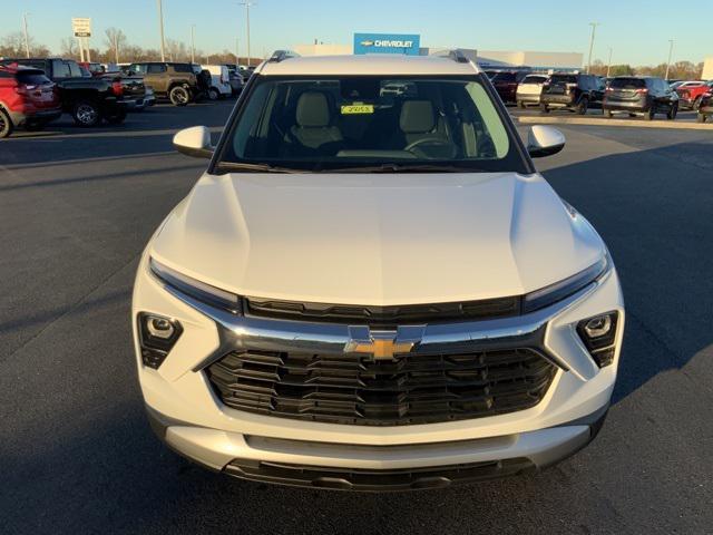 new 2025 Chevrolet TrailBlazer car, priced at $26,081