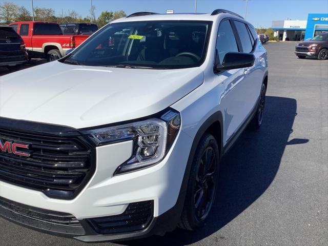 new 2024 GMC Terrain car, priced at $30,056