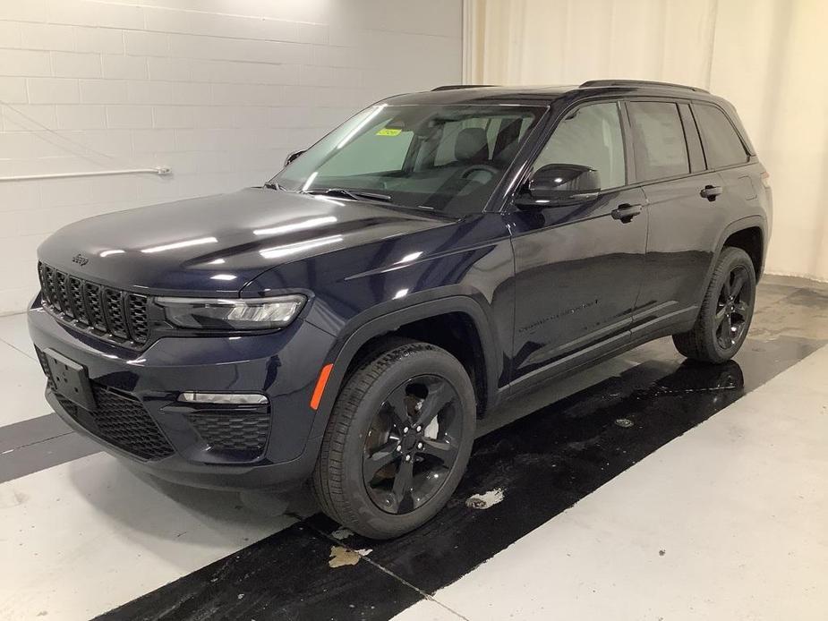 new 2024 Jeep Grand Cherokee car, priced at $47,708