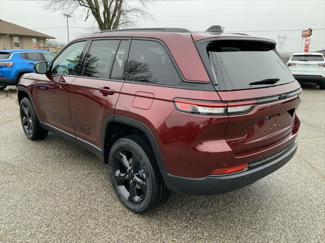 new 2025 Jeep Grand Cherokee car, priced at $44,303