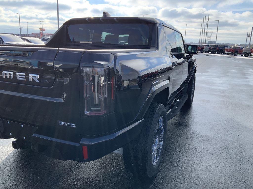 new 2025 GMC HUMMER EV Pickup car, priced at $101,490