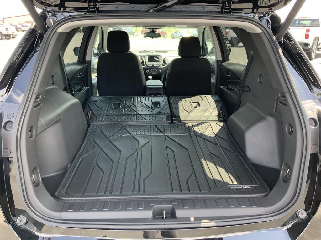 used 2023 Chevrolet Equinox car, priced at $23,200
