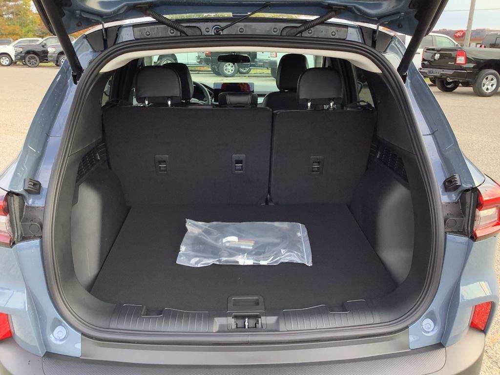 new 2025 Ford Escape PHEV car, priced at $30,948