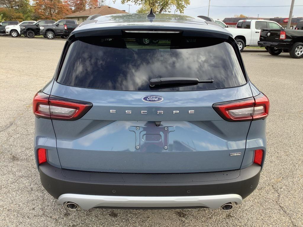 new 2025 Ford Escape PHEV car, priced at $30,948