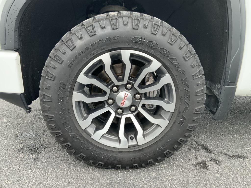used 2020 GMC Sierra 1500 car, priced at $24,000