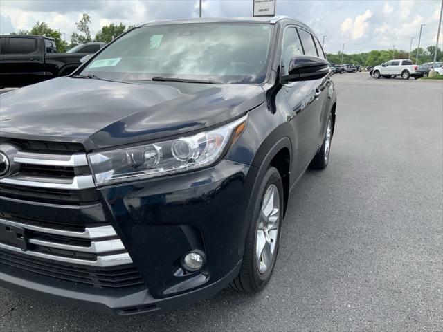 used 2017 Toyota Highlander car, priced at $16,700
