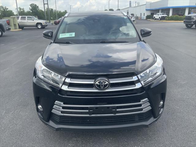 used 2017 Toyota Highlander car, priced at $16,700