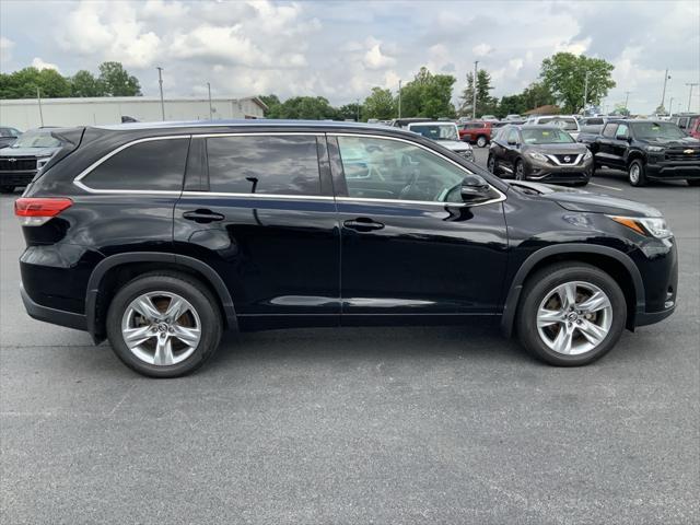 used 2017 Toyota Highlander car, priced at $16,700