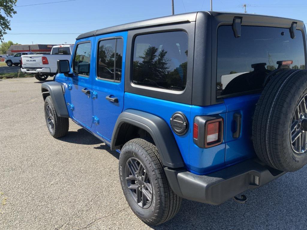 new 2025 Jeep Wrangler car, priced at $47,285