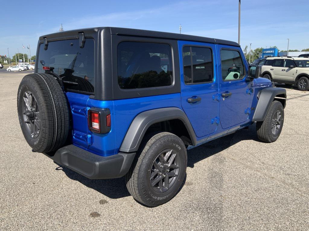 new 2025 Jeep Wrangler car, priced at $47,285