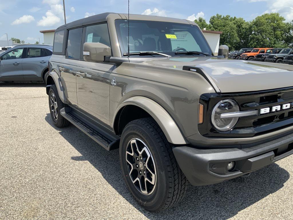 new 2025 Ford Bronco car, priced at $53,939