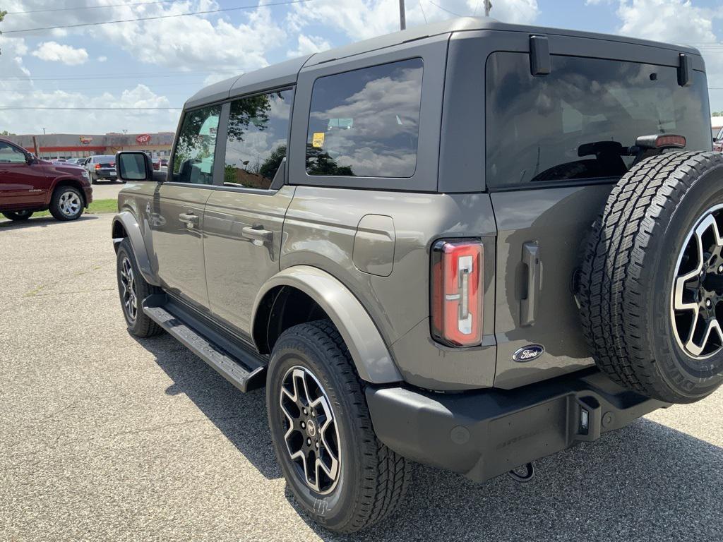 new 2025 Ford Bronco car, priced at $53,939