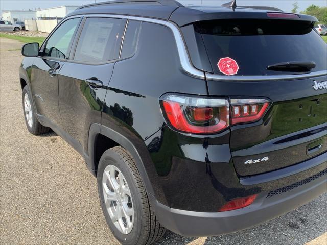 new 2024 Jeep Compass car, priced at $27,208