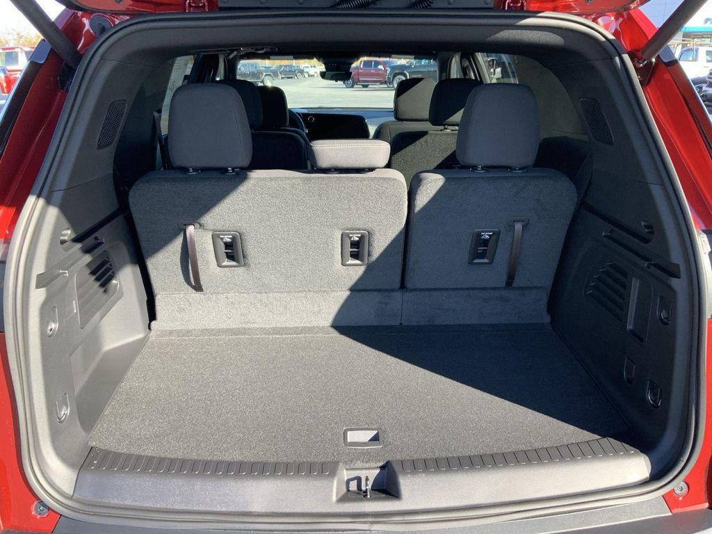 new 2026 Chevrolet Traverse car