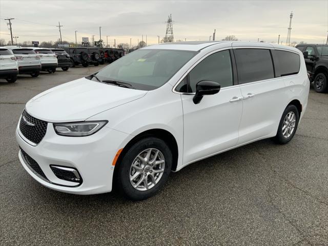 new 2025 Chrysler Pacifica car, priced at $43,010