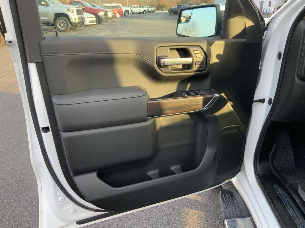 used 2021 GMC Sierra 1500 car, priced at $43,000