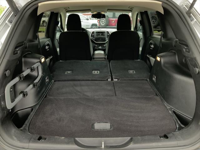 used 2014 Jeep Cherokee car, priced at $7,500
