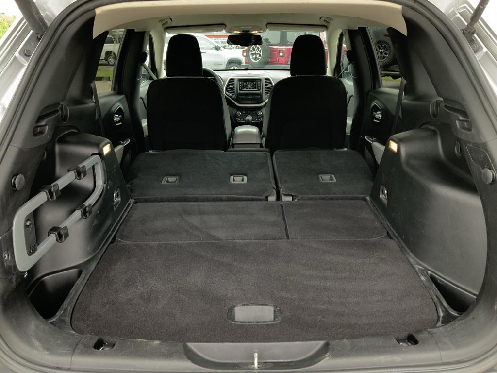 used 2014 Jeep Cherokee car, priced at $7,000