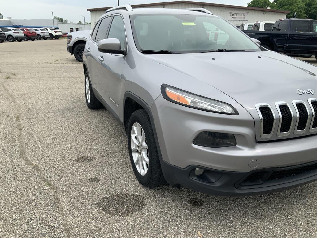 used 2014 Jeep Cherokee car, priced at $7,000
