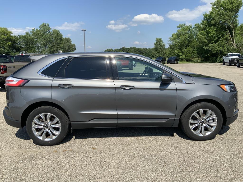 used 2024 Ford Edge car, priced at $29,500