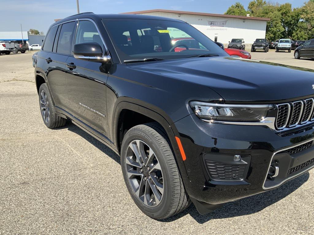 new 2025 Jeep Grand Cherokee car, priced at $57,786